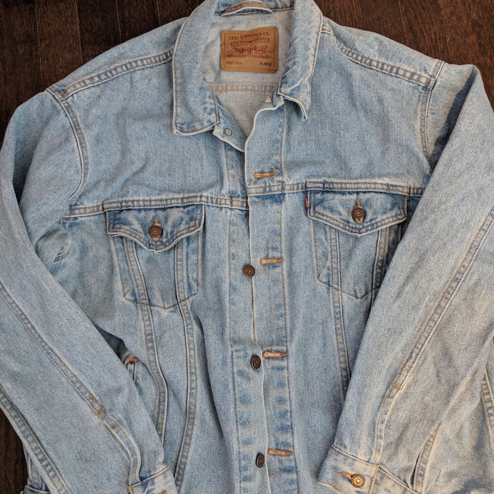 Vintage Levi's Jean Jacket Size X-Larg 70507-4834